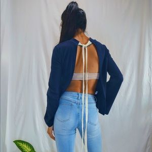 Tie Backless drop shoulder tee solid sweater.
